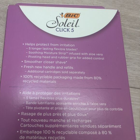 Lot Of 5 BIC Soleil Click 5 Women's Disposable Razor with 1 Handle and 3 Refills - Picture 4 of 5